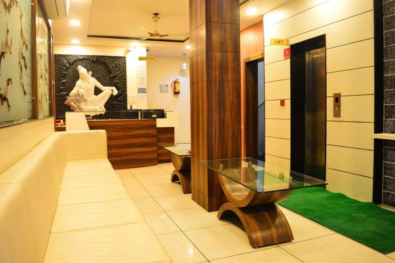 Hotel Satyug Ujjain Ngoại thất bức ảnh