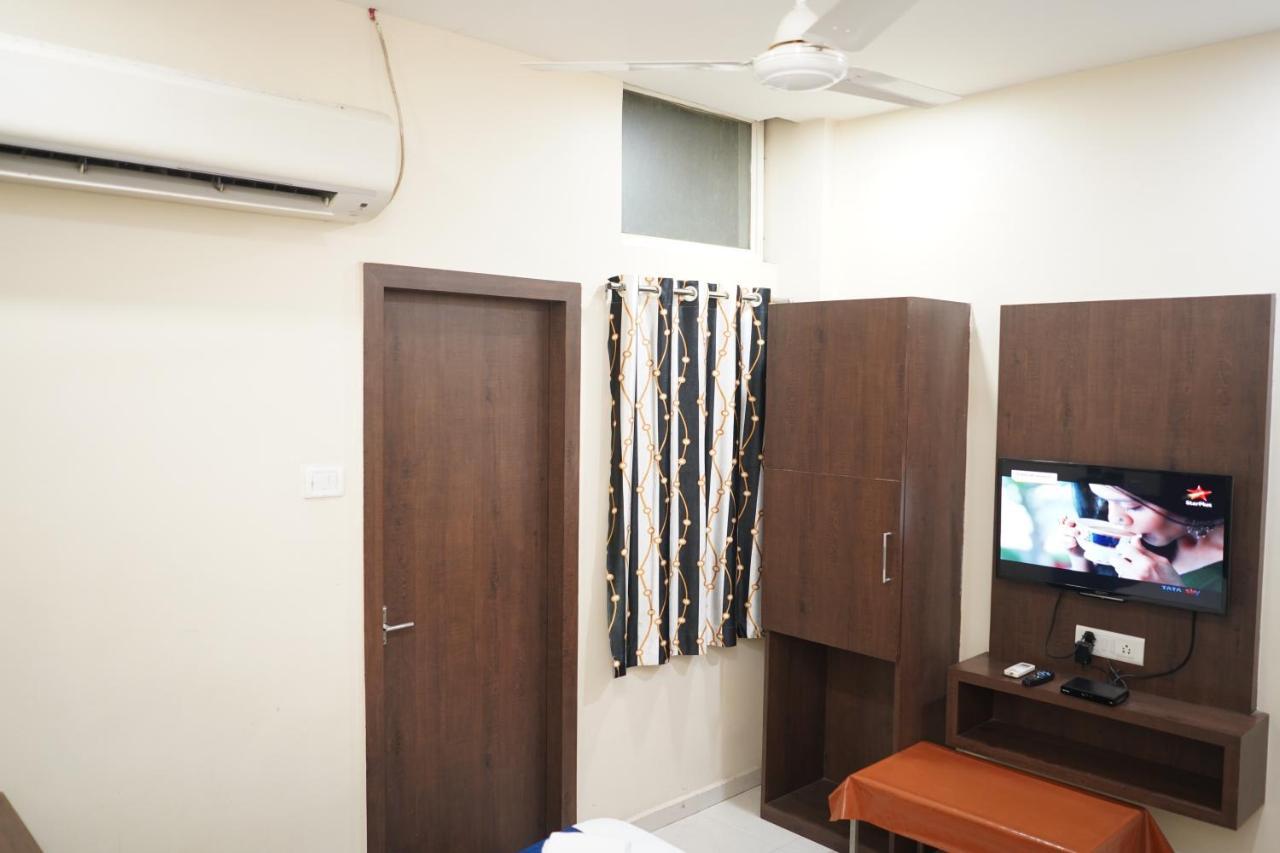 Hotel Satyug Ujjain Ngoại thất bức ảnh